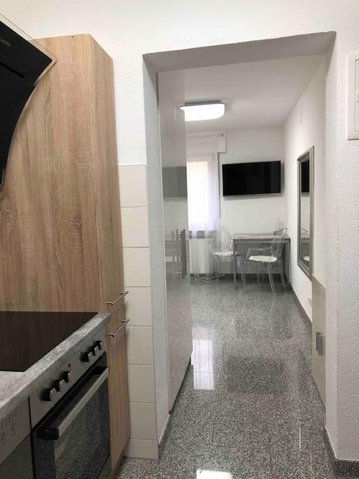 Neues Schoenes Studio, Zentral & Direkt An Der Rems Βάιμπλινγκεν Εξωτερικό φωτογραφία