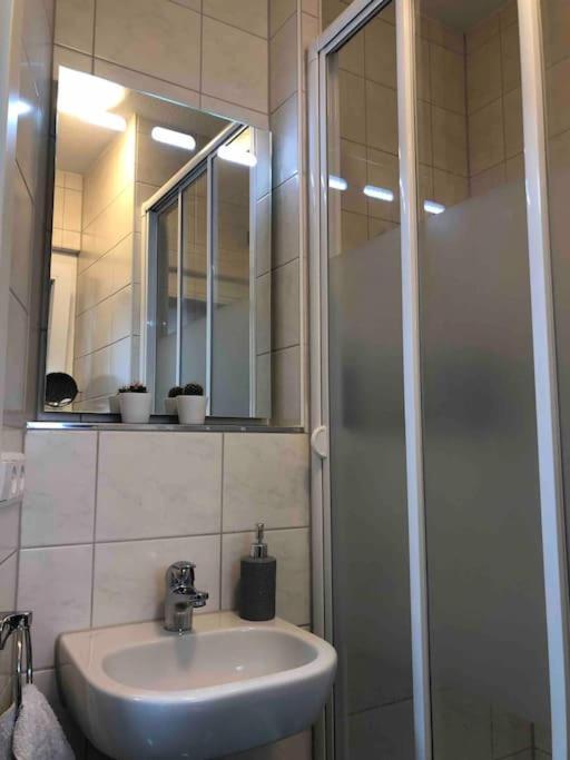Neues Schoenes Studio, Zentral & Direkt An Der Rems Βάιμπλινγκεν Εξωτερικό φωτογραφία